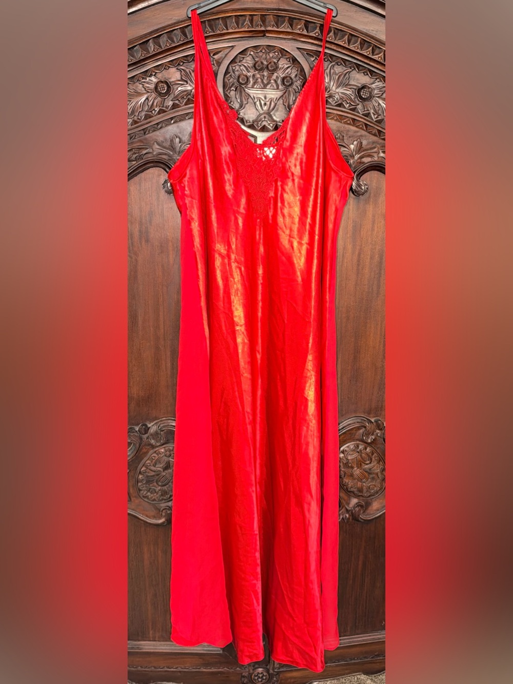 Vintage Delta Burke Lingerie Red Satin Lace Nightgown 2X USA Made Maxi